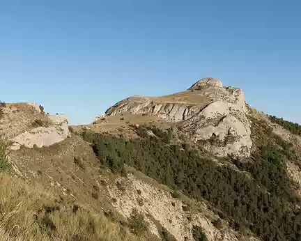 037_4V1A2021 La Petite Céüse, vue du Col de Bois Rien (1455 m)